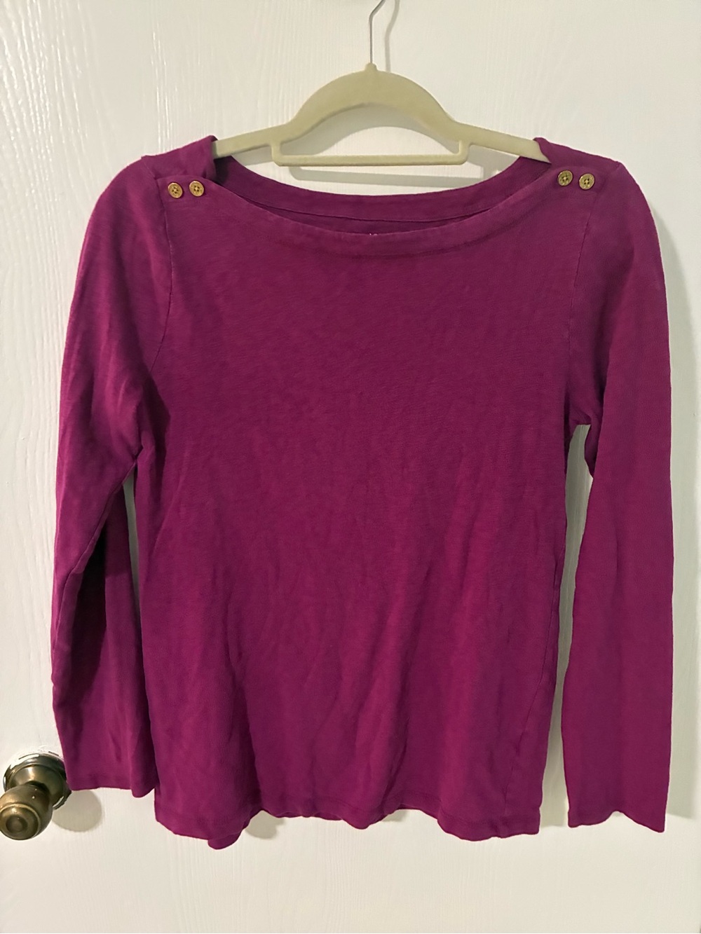 Women’s Long-Sleeve Boatneck Top in Magenta - woman’s Shirts & Top